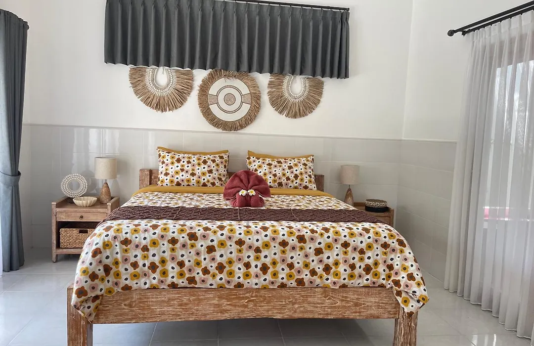 Pennylane Villa-1